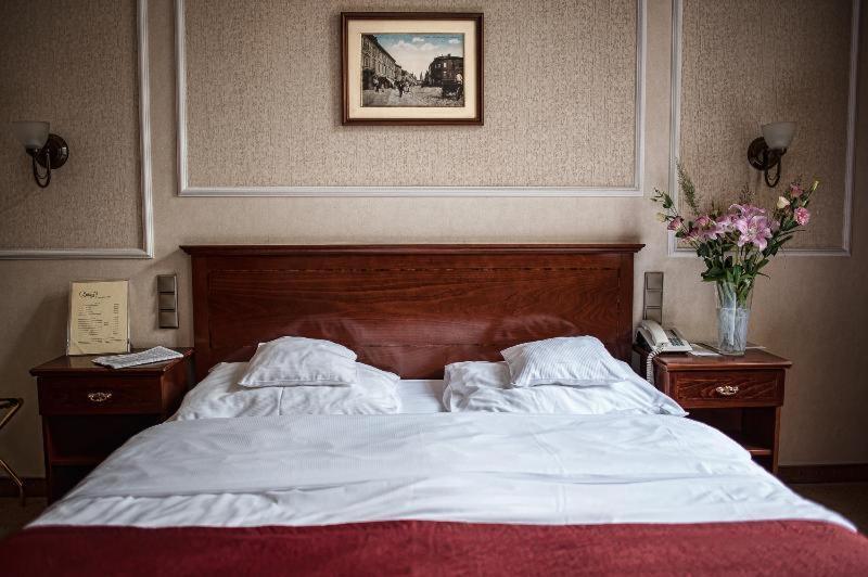 Ibb Hotel Grand Hotel Lublin Room photo