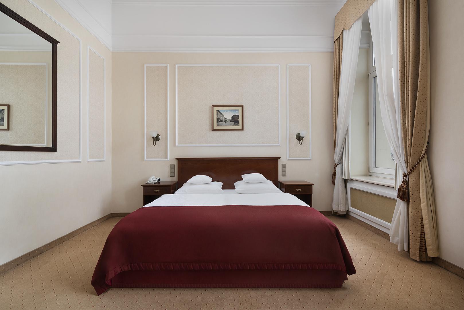 Ibb Hotel Grand Hotel Lublin Exterior photo
